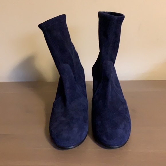 Stuart Weitzman “Margot” Blue Suede Ankle Boots - Women’s Size 7.5 - Picture 3 of 8